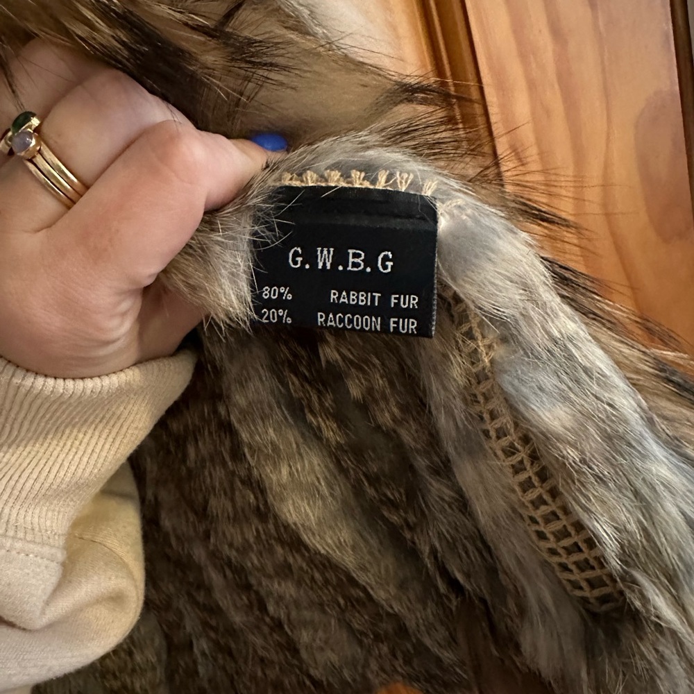 Real fur vest (Rabbit, Raccoon) - Picture 3 of 3